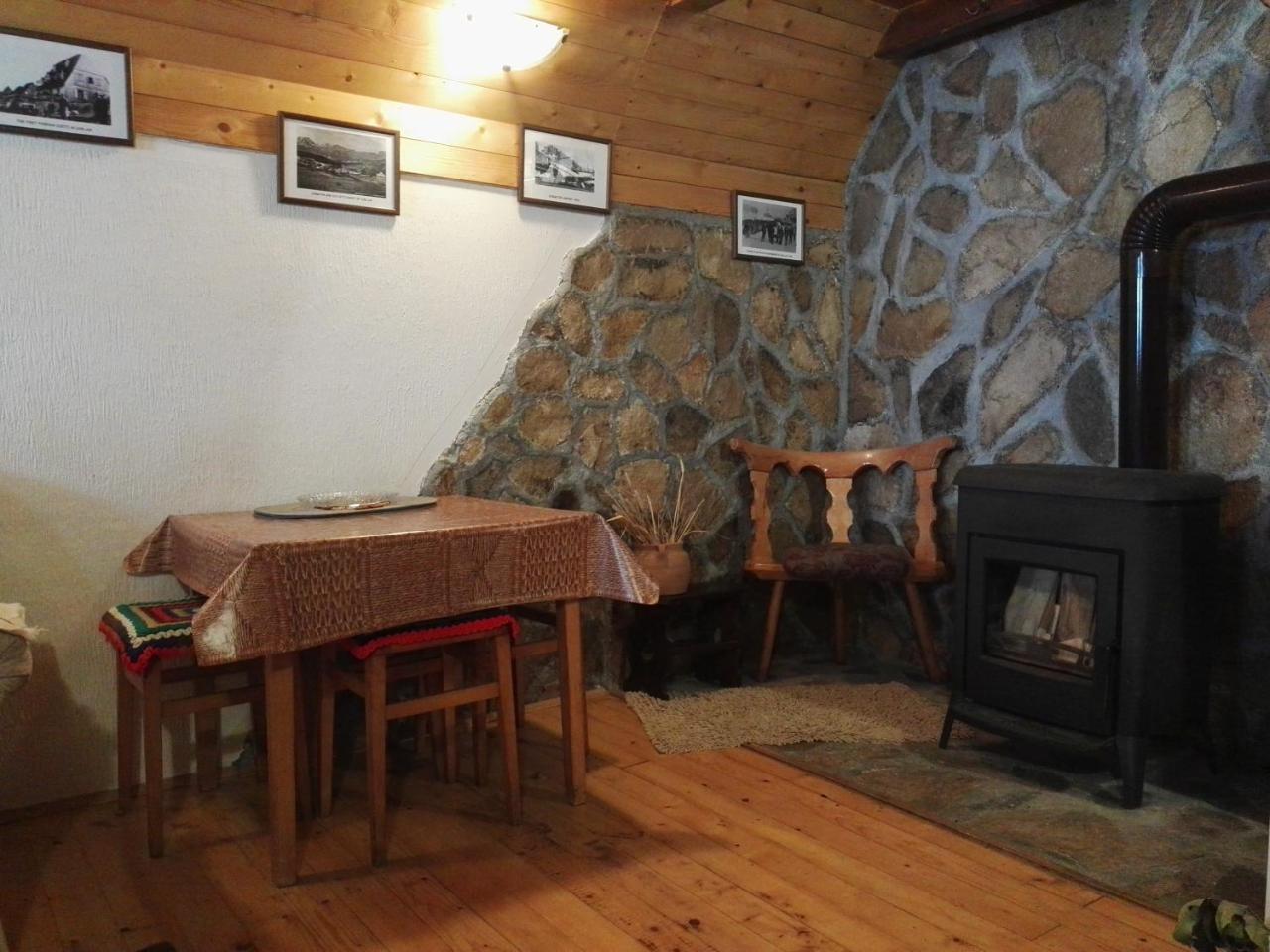 Family Farm Bungalow Žabljak Buitenkant foto